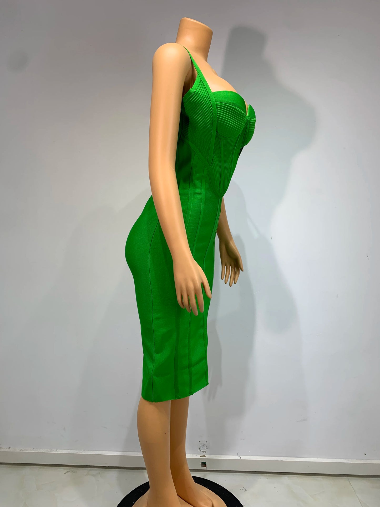 Fashion Summer Dress Women Sexy Sleeveless Green Bandage Dresses Evening Party Birthday Cocktail Gowns Club Bodycon Vestidos